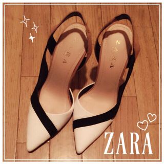 ザラ(ZARA)の美品 ZARA ザラ コントラスト デザイン ハイヒール 36 23.5 cm(ハイヒール/パンプス)