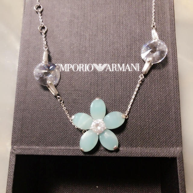 Emporio Armani(エンポリオアルマーニ)のEMPORIO ARMANIのブレスレット レディースのアクセサリー(ブレスレット/バングル)の商品写真