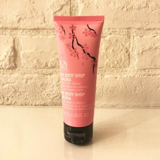 ザボディショップ(THE BODY SHOP)のザ・ボディショップ 新品☆サクラ ハンド&ネイルクリーム(ハンドクリーム)