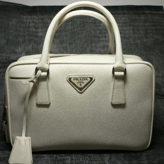 ハンドバッグ正規品 カード付 PRADA プラダ サフィアーノ BIANCO ホワイト