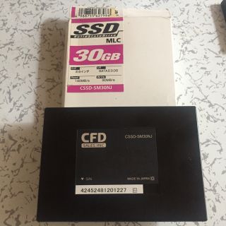 送料無料☆CFD製 SSD 30GB SATAⅡ3.0G CSSD-SM30NJ(PCパーツ)