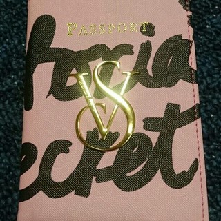 ヴィクトリアズシークレット(Victoria's Secret)のM様専用 ビクシーパスポートケース(旅行用品)