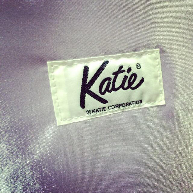 Katie(ケイティー)のKatie＊うさぎポーチ レディースのファッション小物(ポーチ)の商品写真