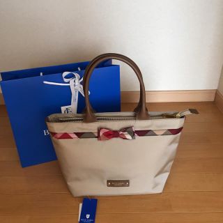 バーバリー(BURBERRY)の美品ブルーレーベルクレストブリッジりぼんバッグ(トートバッグ)