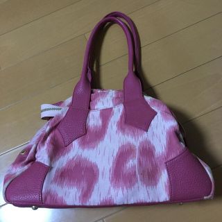 ヴィヴィアンウエストウッド(Vivienne Westwood)の年末迄セール中‼️ヴィヴィアン♡レオパード柄バック(ボストンバッグ)