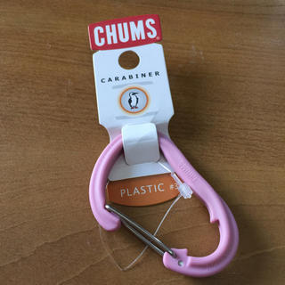 チャムス(CHUMS)の【新品】チャムス カラビナ 色 ピンク チャムス(コインケース)