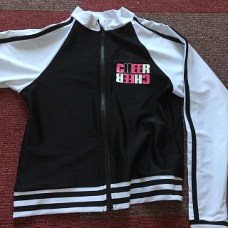 チアー(CHEER)のcheerチアーラッシュガード美品☆(水着)