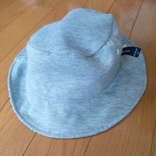 ベビーギャップ(babyGAP)のbabyGAP　ﾘﾊﾞｰｼﾌﾞﾙﾊｯﾄ 50～52cm(帽子)