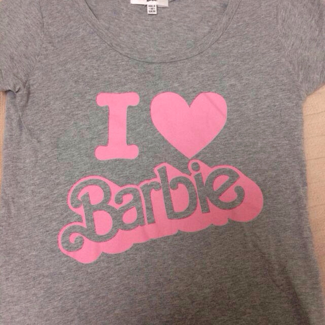 Barbie(バービー)のバービー Tシャツ レディースのトップス(Tシャツ(半袖/袖なし))の商品写真