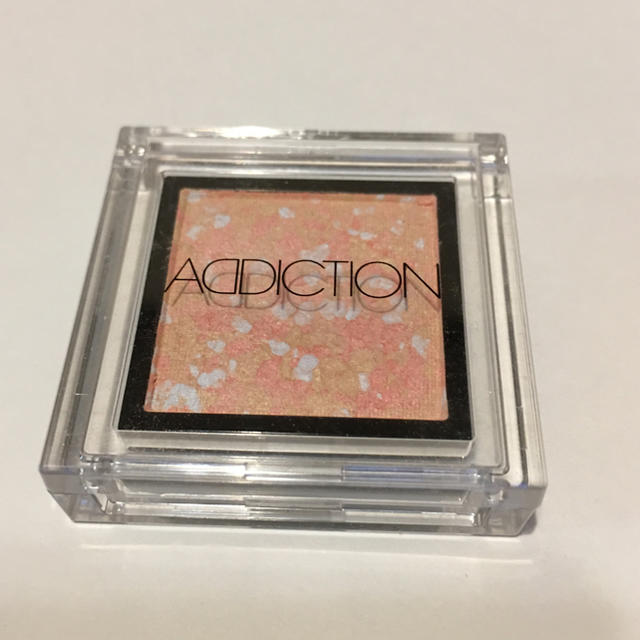 ADDICTION(アディクション)のADDICTION アイシャドウ 117 コスメ/美容のベースメイク/化粧品(アイシャドウ)の商品写真