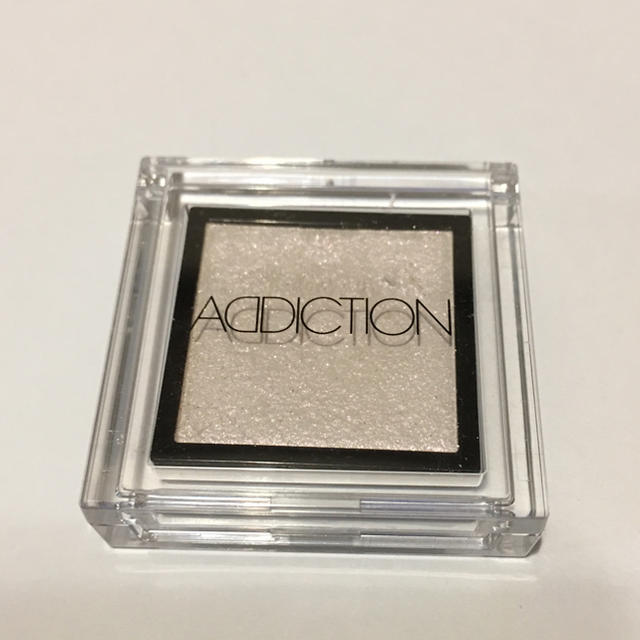 ADDICTION(アディクション)のADDICTION アイシャドウ 005 コスメ/美容のベースメイク/化粧品(アイシャドウ)の商品写真