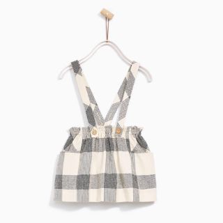 ザラキッズ(ZARA KIDS)の新品！ZARA kids ストラップ付きチェックスカート(スカート)