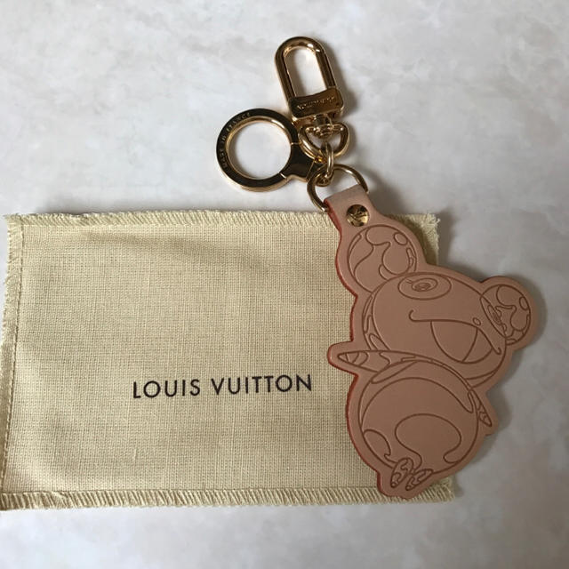 LOUIS VUITTON(ルイヴィトン)のルイヴィトン キーリング チャーム パンダ レディースのファッション小物(キーホルダー)の商品写真