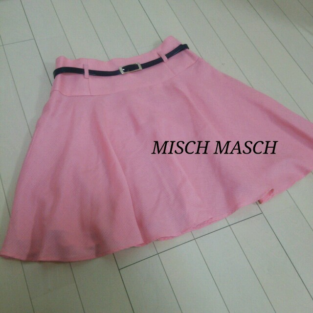 MISCH MASCH(ミッシュマッシュ)の値下げ♪ミッシュマッシュフレアースカート レディースのスカート(ひざ丈スカート)の商品写真