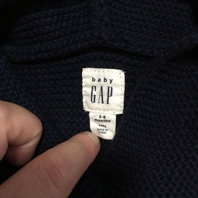 babyGAP(ベビーギャップ)のbabygap ニットカーディガン ネイビー キッズ/ベビー/マタニティのベビー服(~85cm)(ニット/セーター)の商品写真