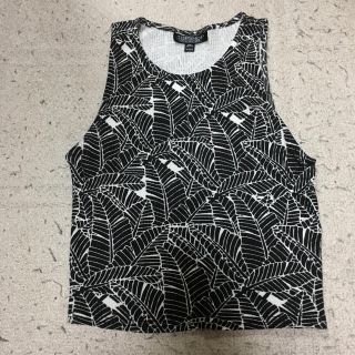 トップショップ(TOPSHOP)のTop shop モノトーン 椰子柄 タンクトップ(タンクトップ)