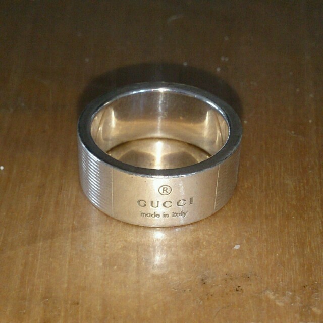 Gucci(グッチ)の値下げ!!GUCCI  リング  正規品 レディースのアクセサリー(リング(指輪))の商品写真