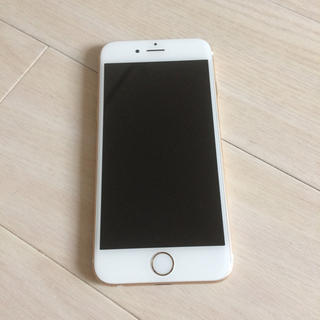 アップル(Apple)のYuさま専用美品iPhone6s 64G(スマートフォン本体)