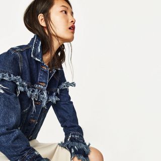 ザラ(ZARA)の早い者勝ち❗️ZARA 新品 フリンジデニムジャケット(Gジャン/デニムジャケット)