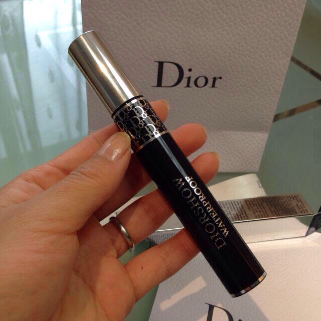 Dior(ディオール)のDiorのマスカラとシャネルのハイライト コスメ/美容のベースメイク/化粧品(その他)の商品写真