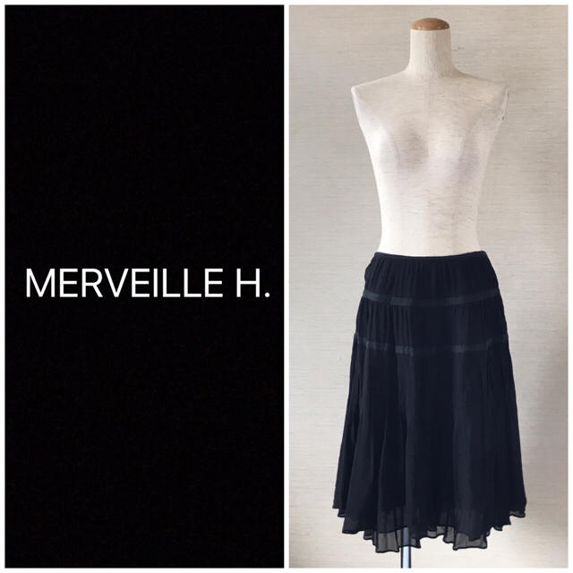 MERVEILLE H.(メルベイユアッシュ)の❤️送料込❤️MERVEILLE H. シルクスカート メルベイユ アッシュ レディースのスカート(ひざ丈スカート)の商品写真