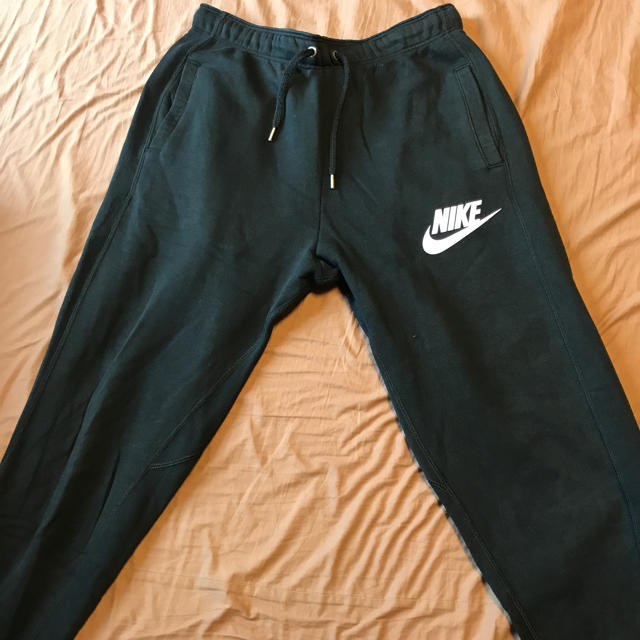 NIKE(ナイキ)のNIKE スエット レディースのトップス(トレーナー/スウェット)の商品写真