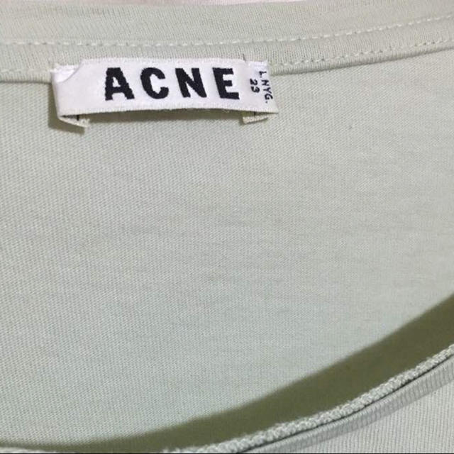 ACNE(アクネ)のACNE アクネ カットソー Ｓ レディース ポルトガル製 レディースのトップス(Tシャツ(長袖/七分))の商品写真