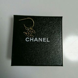 シャネル(CHANEL)のCHANEL 片耳ピアス 正規品(ピアス)