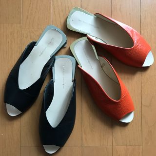 ザラ(ZARA)のzara Vカットレザーサンダル 2足(サンダル)