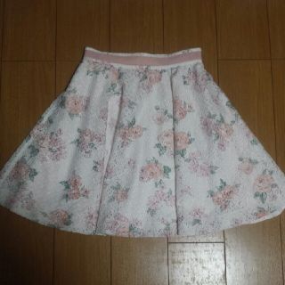 レッセパッセ(LAISSE PASSE)のLAISSE PASSE floral ﾌﾟﾘﾝﾄﾚｰｽｽｶｰﾄ(ミニスカート)