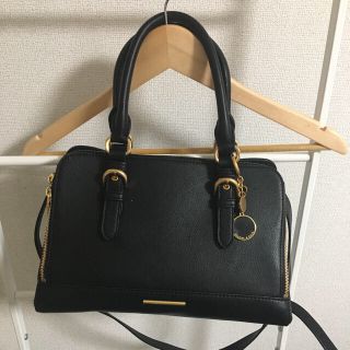 チャールズアンドキース(Charles and Keith)のCharles＆Keith(ショルダーバッグ)