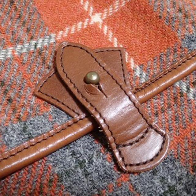 Harris Tweed(ハリスツイード)の【美品】 Harris Tweed オレンジチェックツイードショルダーバッグ レディースのバッグ(ショルダーバッグ)の商品写真