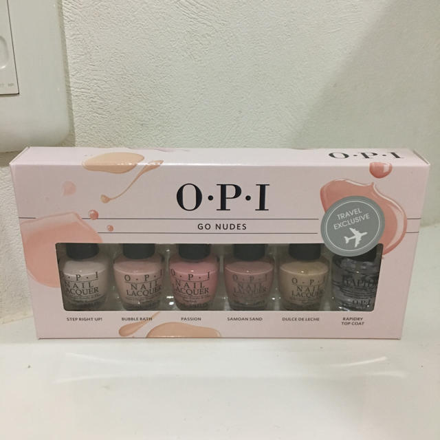 OPI(オーピーアイ)のO.P.I ネイルセット コスメ/美容のネイル(マニキュア)の商品写真