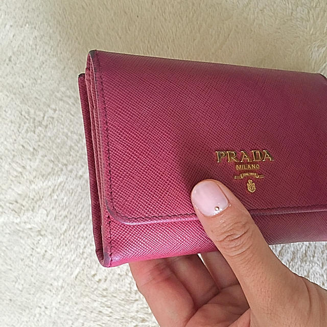 PRADA(プラダ)の正規店購入♡PRADAサフィアーノ財布 レディースのファッション小物(財布)の商品写真