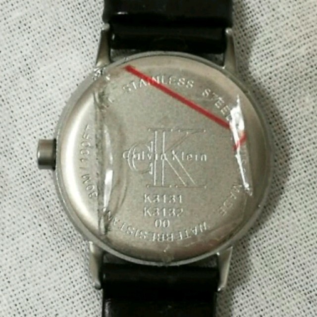 Calvin Klein(カルバンクライン)の新品　Calvin Klein　カルバン・クライン　レディース　レザー レディースのファッション小物(腕時計)の商品写真
