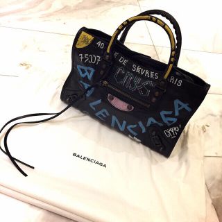 バレンシアガ(Balenciaga)のBALENCIAGA GRAFFITI CLASSIC CITY S(ハンドバッグ)