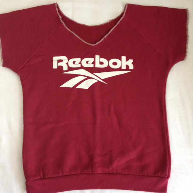 Reebok(リーボック)のリメイク♡Reebokトレーナー レディースのトップス(トレーナー/スウェット)の商品写真