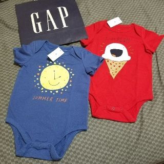 ベビーギャップ(babyGAP)の【半額以下】70 ロンパース　2枚セット(ロンパース)