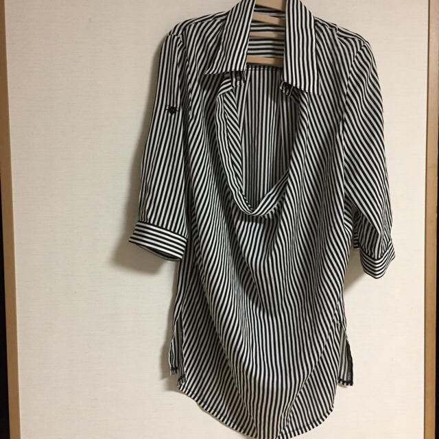 CECIL McBEE(セシルマクビー)のドレープ ブラウス レディースのトップス(シャツ/ブラウス(長袖/七分))の商品写真