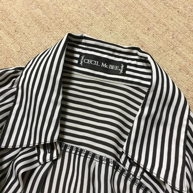 CECIL McBEE(セシルマクビー)のドレープ ブラウス レディースのトップス(シャツ/ブラウス(長袖/七分))の商品写真