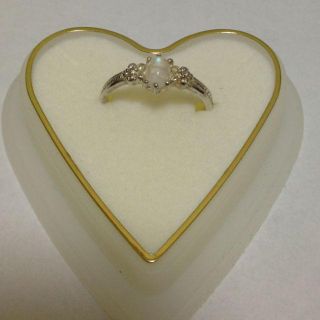 ブルームーンストーンのリング💍(リング(指輪))