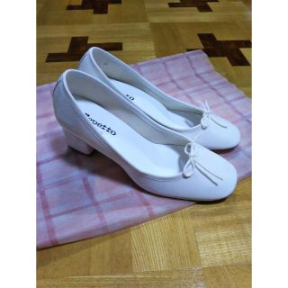 レペット(repetto)の《お正月セール》新品☆レペット・パナム白・37(ハイヒール/パンプス)