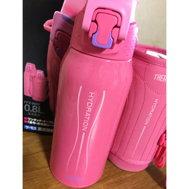 THERMOS(サーモス)のTHERMOS水筒 インテリア/住まい/日用品のキッチン/食器(弁当用品)の商品写真