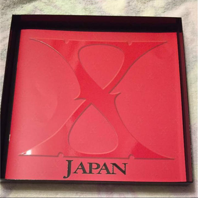 お値下げ✨X JAPAN 2015年ツアーパンフレットBOXセット エンタメ/ホビーのタレントグッズ(ミュージシャン)の商品写真