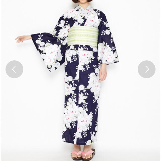 専用です!☆未着用未開封☆ふりふ 浴衣&半巾帯&下駄3点セット「白 ...