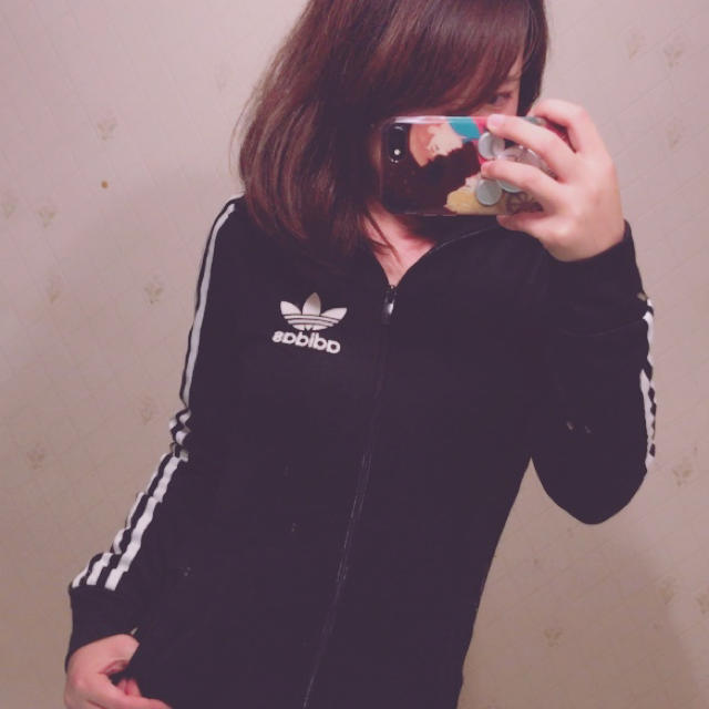 adidas アディダス オリジナルス レア 小嶋陽菜着用 ジャージ 年末の