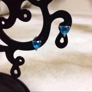 ハートシェイプ♡クリスタルピアス(ピアス)