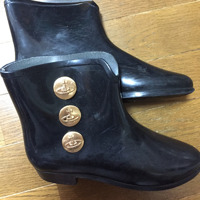 Vivienne Westwood(ヴィヴィアンウエストウッド)のココサキ様 専用 ヴィヴィアン レインブーツ レディースの靴/シューズ(レインブーツ/長靴)の商品写真