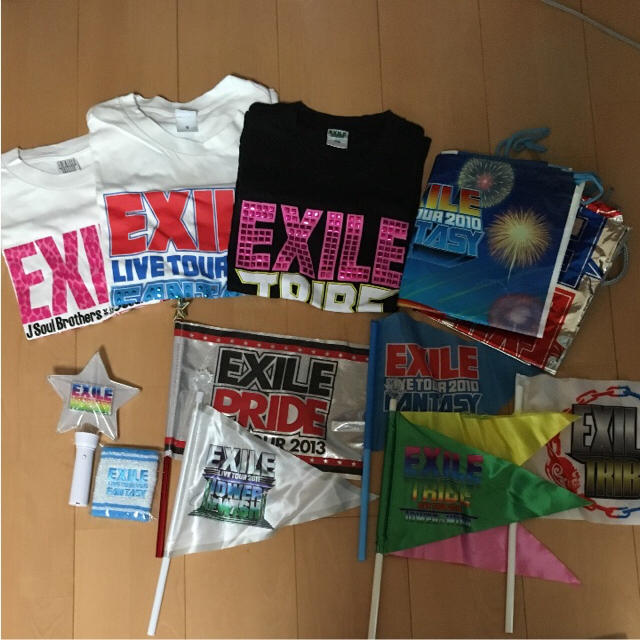 EXILE(エグザイル)のEXILE ライブグッズまとめ売り エンタメ/ホビーのタレントグッズ(ミュージシャン)の商品写真