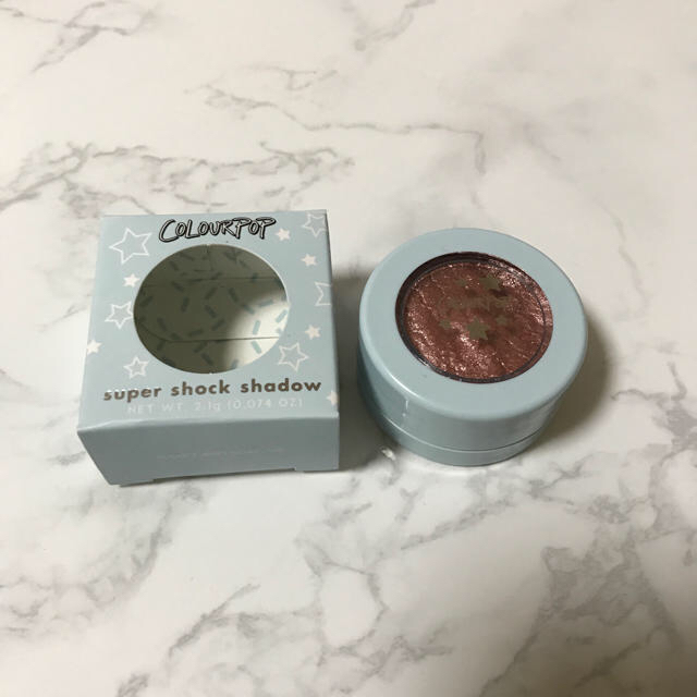 colourpop(カラーポップ)の【colourpop】BIRTHDAYCAKE コスメ/美容のベースメイク/化粧品(アイシャドウ)の商品写真